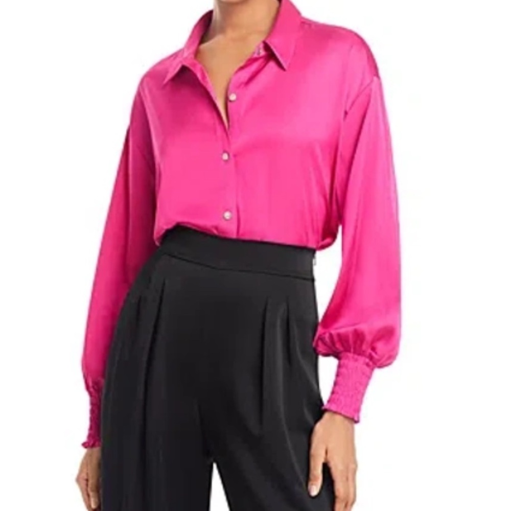 CHENAULT Women’s Satin Long Sleeve Blouse Size Medium
